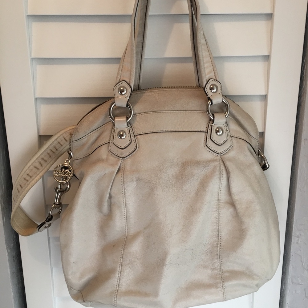 Used Coach Handbag - Picture 2 of 8